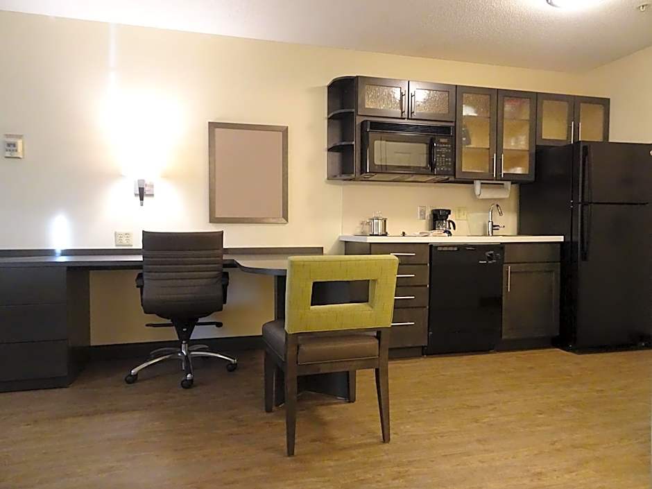 Candlewood Suites Richmond West End Short Pump By IHG
