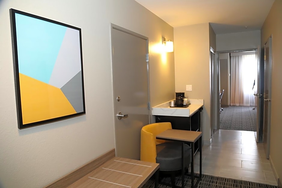 La Quinta by Wyndham Montgomery