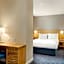 Ramada Hotel & Suites by Wyndham Coventry
