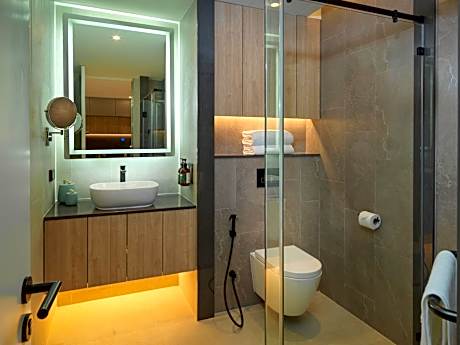 La Green Junior Suite with Jacuzzi