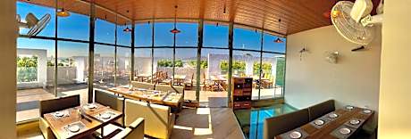 THE JAWAI GATEWAY HOTEL