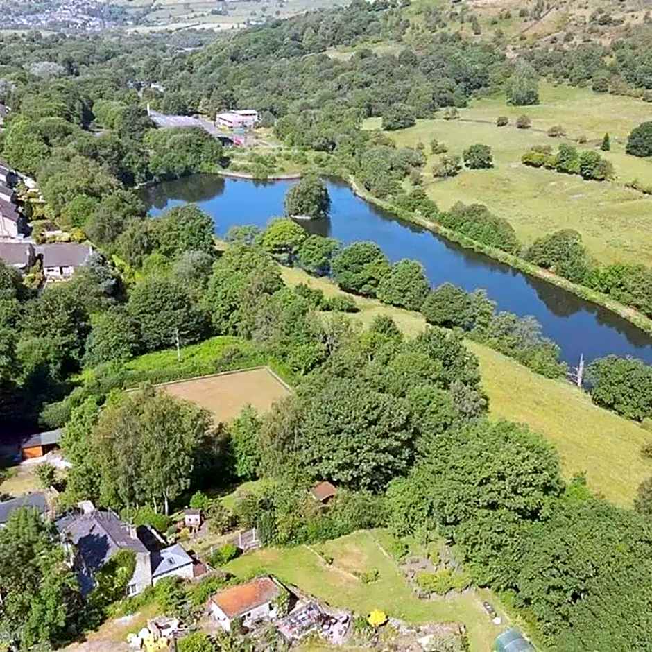 The Waltzing Weasel B&B