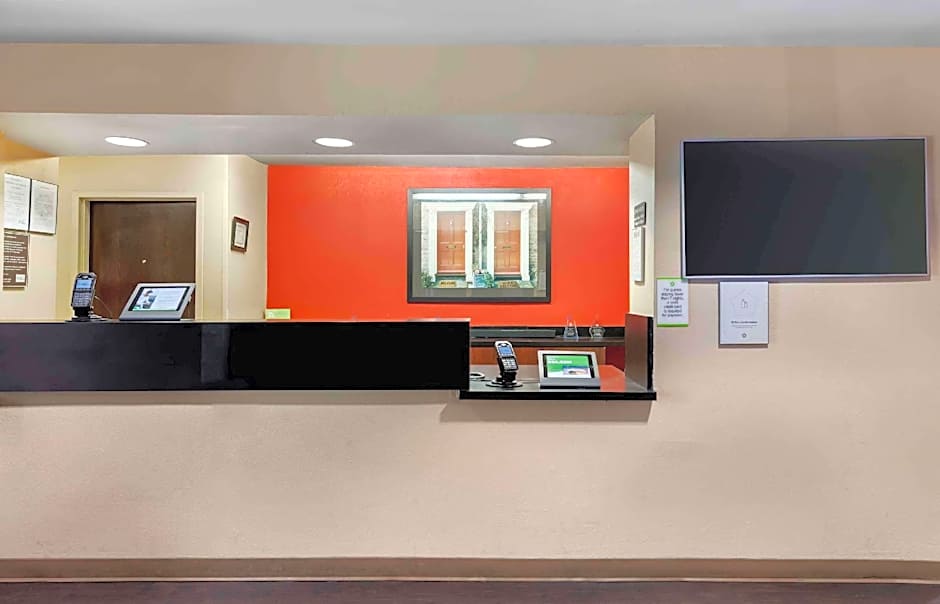 Extended Stay America Suites - Los Angeles - Long Beach Airport