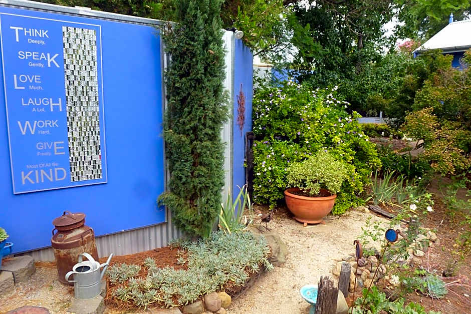 The Retreat at Froog Moore Park