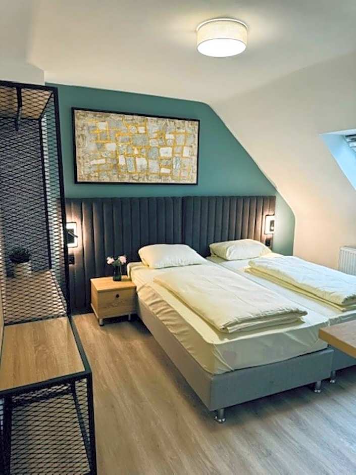 Hotel Charlton