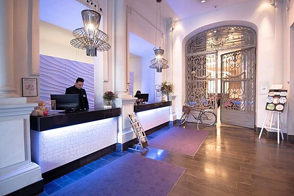 Petit Palace Savoy Alfonso XII