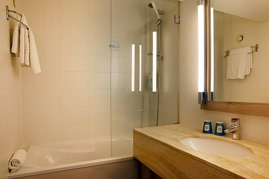 Kyriad Paris Est - Bois de Vincennes