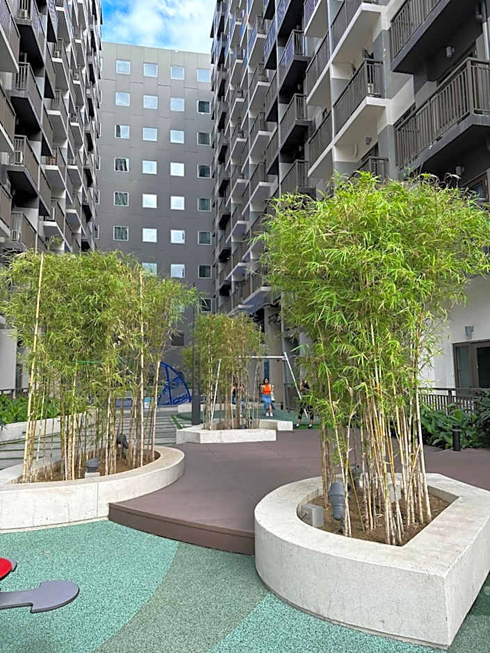 Mall of Asia MOA S Residences , IKEA Pasay , NAIA Airport , Manila Bay