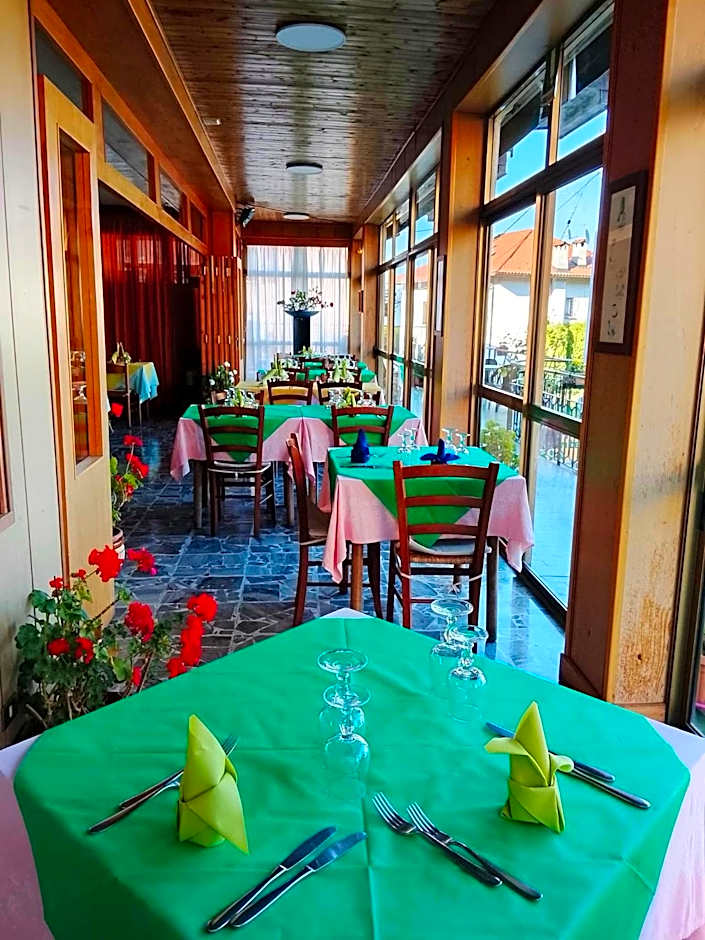 Vittoria 1920 - hotel restaurant apartaments