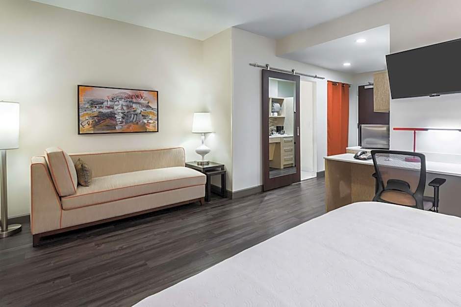 Home2 Suites by Hilton Atlanta Downtown