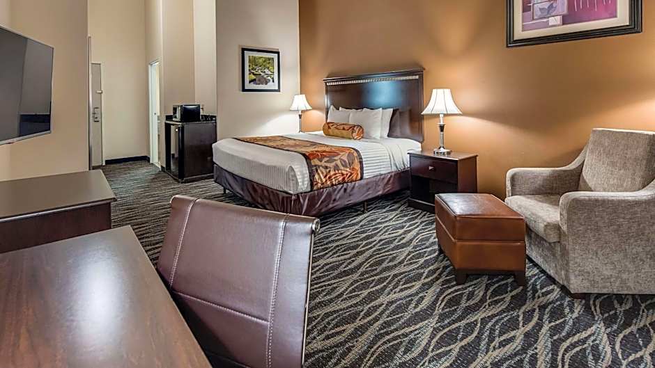 Best Western Plus Battle Ground Inn & Suites