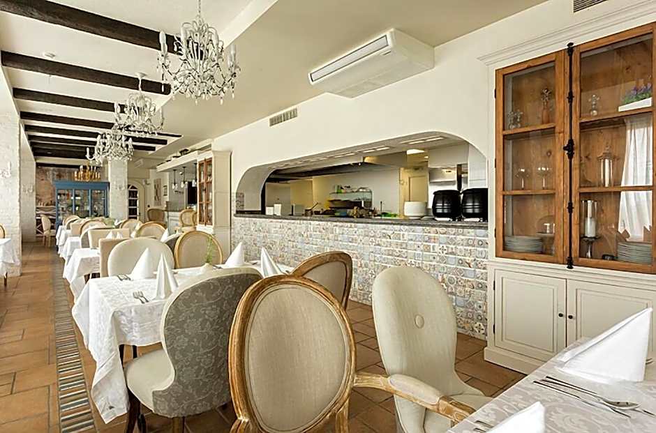 Therma ECO Village