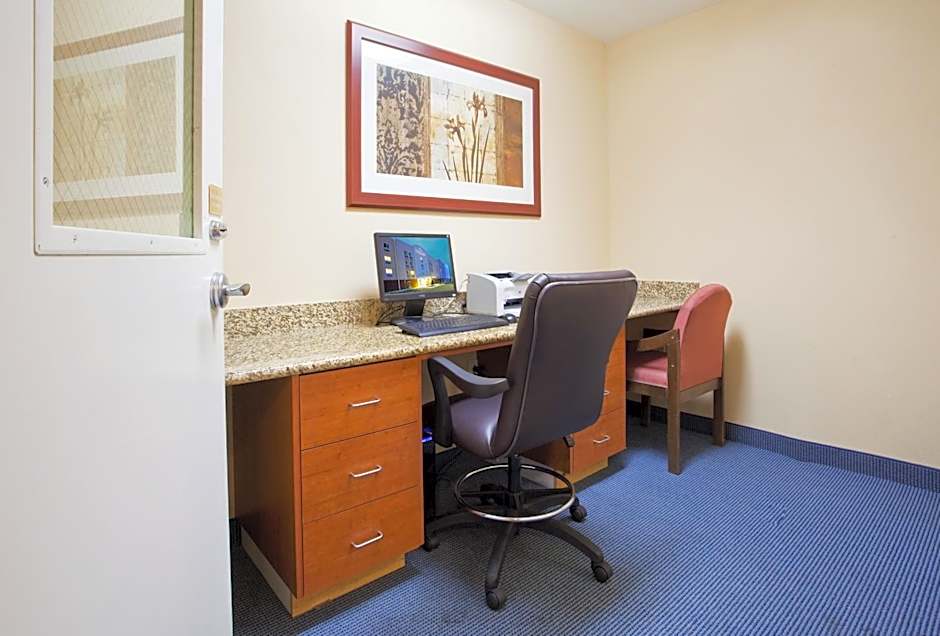 Candlewood Suites Jacksonville-Camp Lejeune By IHG