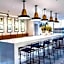 Avior Hotel
