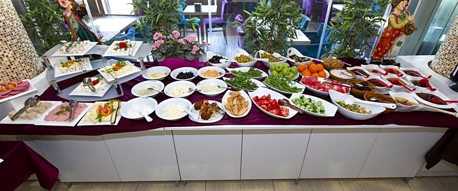 Grand Saatcioglu Hotel