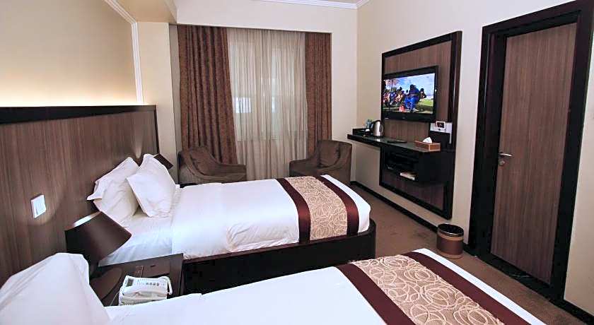 Elilly International Hotel