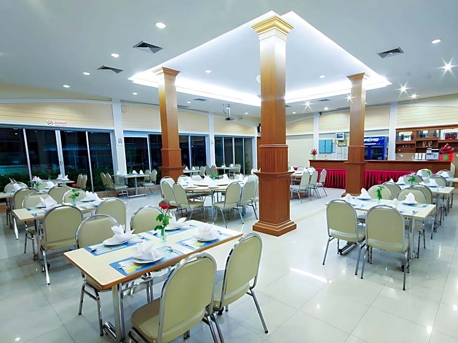 Chumphon Gardens Hotel