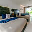 Alma De Flores Private Pools Suites