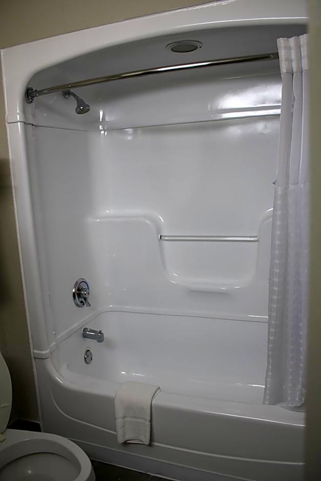 Days Inn by Wyndham Waco University Area