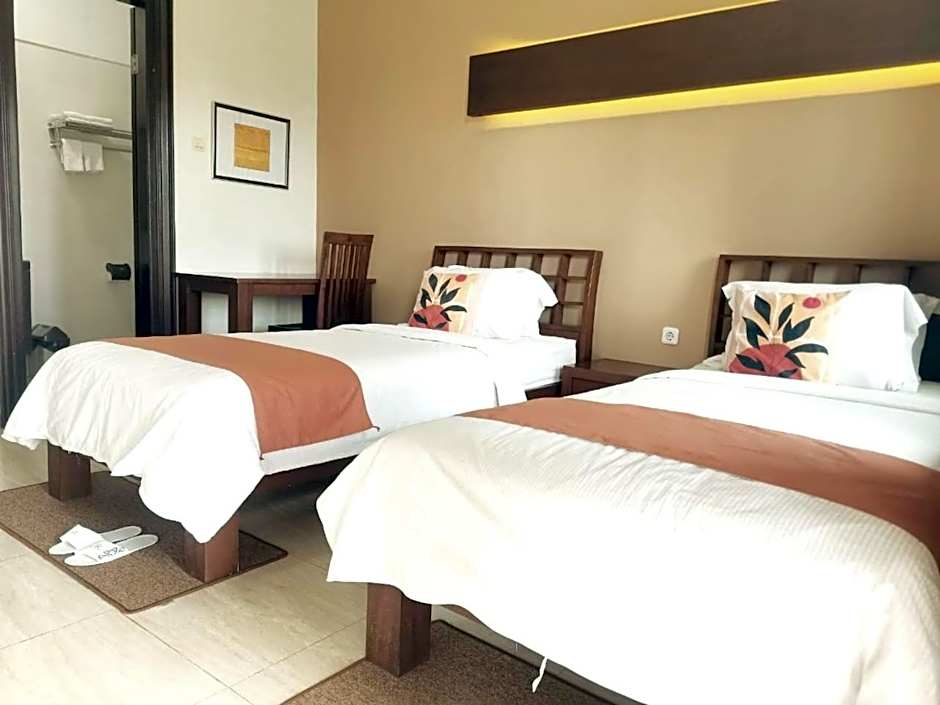 Avila Ketapan Rame Hotel