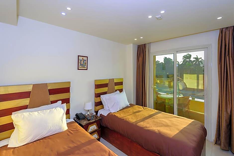 Giza Pyramids View Inn