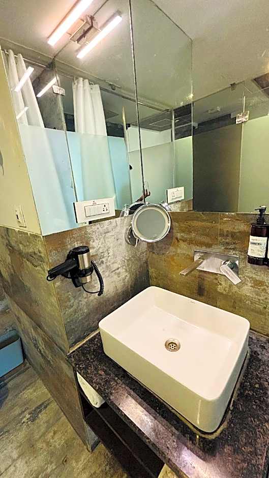 Regenta Central Hotel & Convention Centre Nagpur