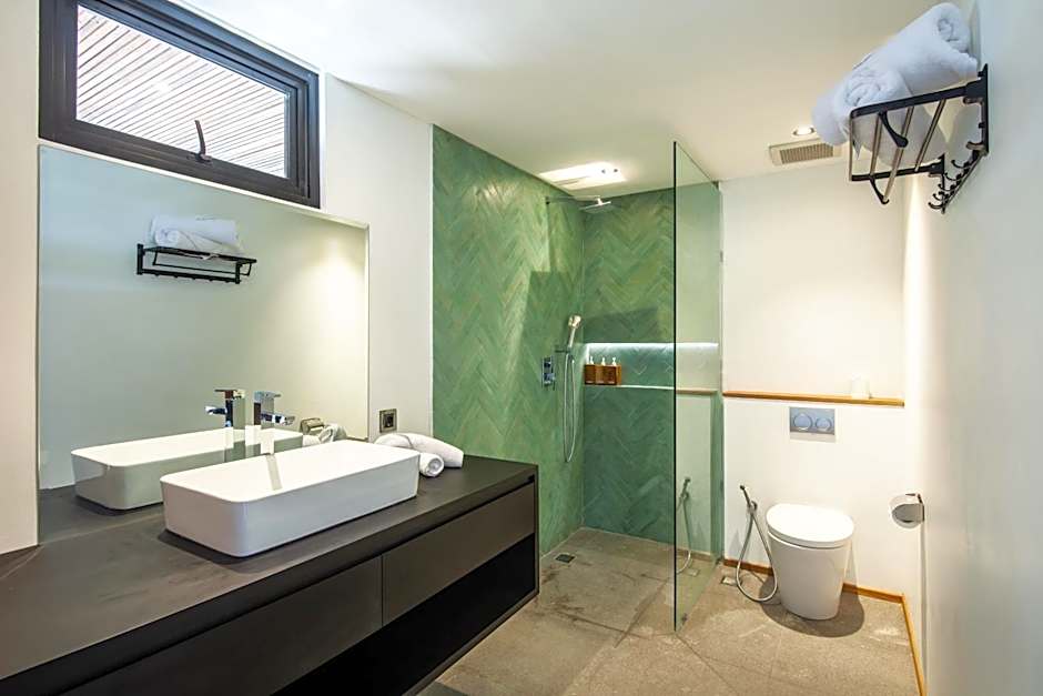 Modern Spacious Loft 200m From The Beach Canggu