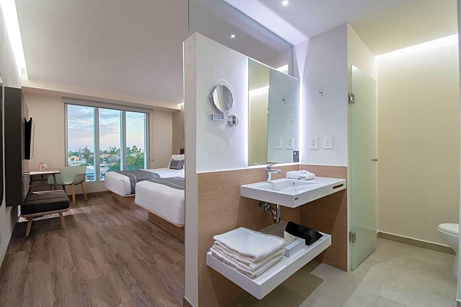 City Express Plus by Marriott Mexicali