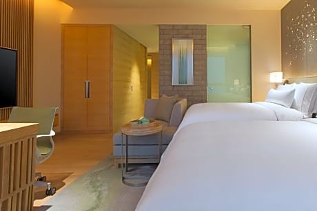 Executive Deluxe Twin Room