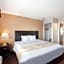 Quality Inn Grand Suites Bellingham