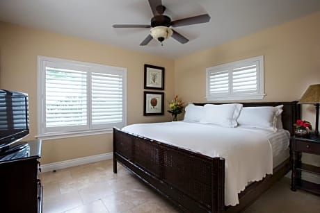 Two-Bedroom Luxury Penthouse