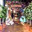 End Glory Hotel