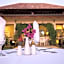 Los Flamencos Aparthotel Beach Club