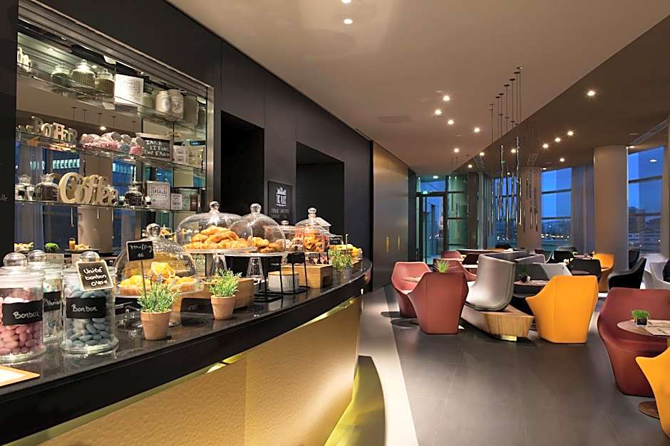 Melia Paris La Defense