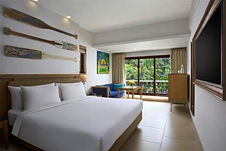 Deluxe Room - Beer on arrival, Happy Hours (7-9 PM)
