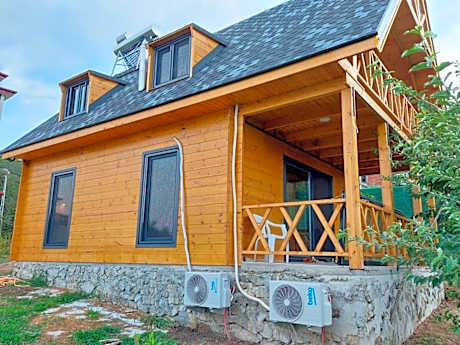 Trabzon Çamlıca Bungalov ( Deniz manzaralı)