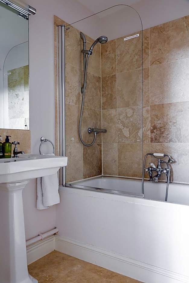 Overtown Manor Bed and Breakfast