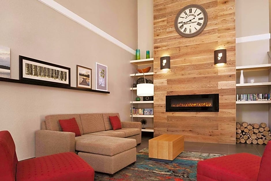 Country Inn & Suites by Radisson, Madison Southwest, WI