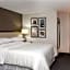 Sheraton Minneapolis West Hotel