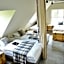 Five Point Hostel & Apartments