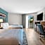 Quality Inn & Suites Hermosa Beach