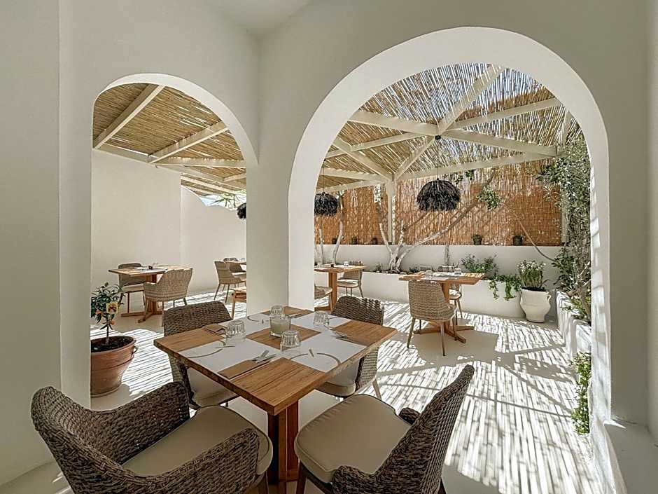 Utopia Hotel