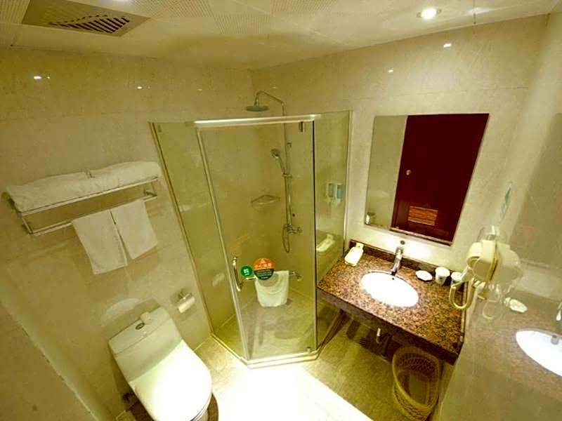 GreenTree Inn Jiangsu Taizhou Jingjiang Bus Station Express Hotel