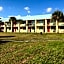 Garden Inn & Suites