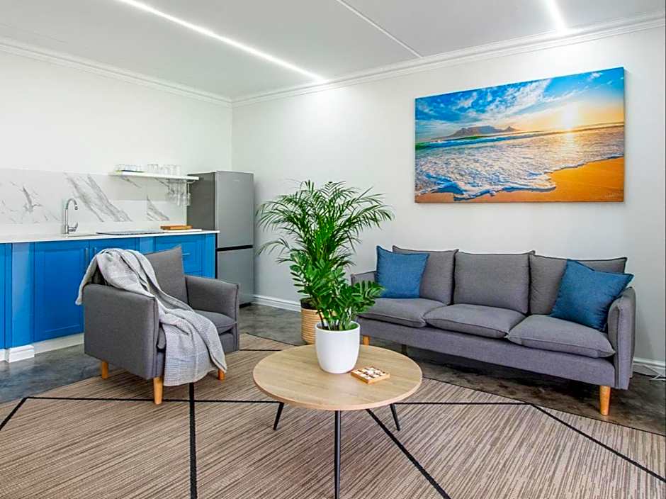 La Dolce Vita Gordon’s Bay