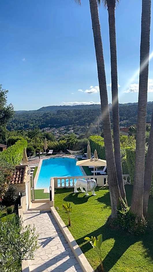 Photo 1 of 50 of La Bastide Gourmande
