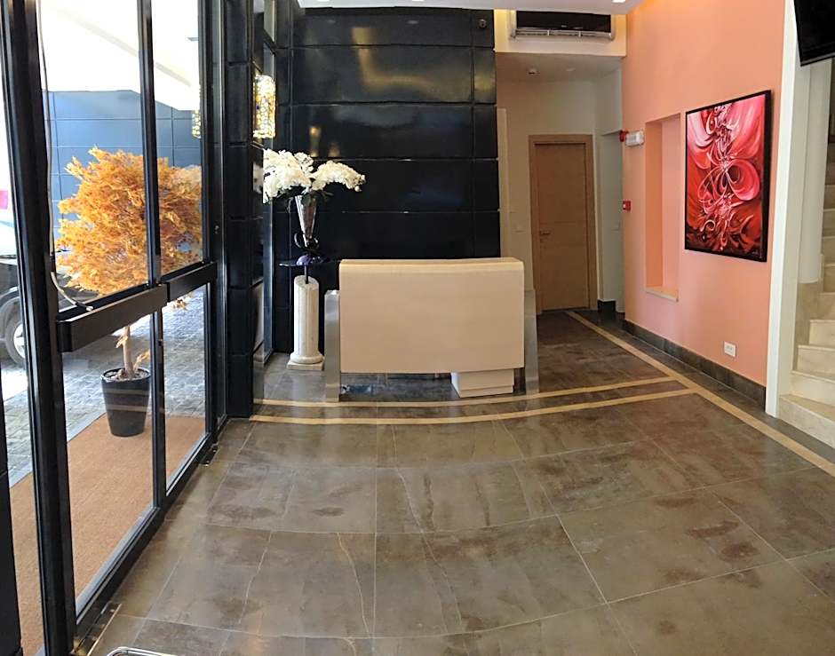 Nest 1 Hotel