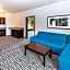 La Quinta Inn & Suites by Wyndham Mt. Pleasant