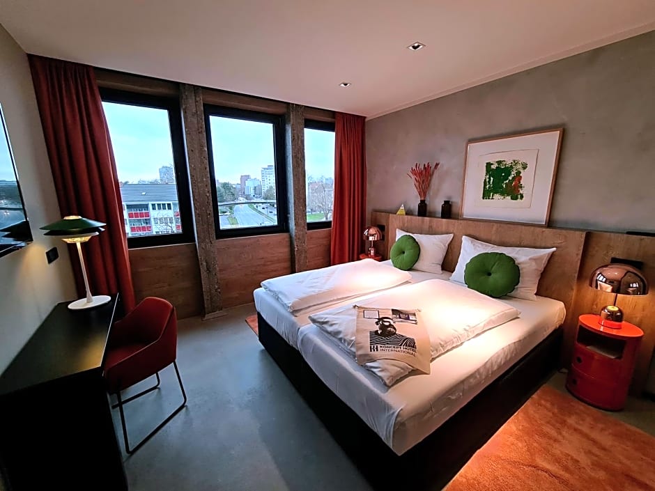 KONCEPT HOTEL International