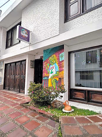 La iguana cafe y mas